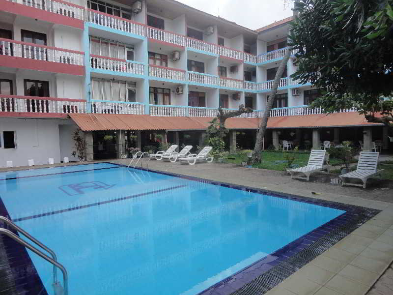 General view
 di Topaz Beach Hotel