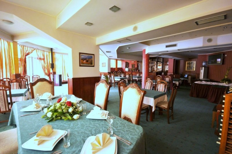 Restaurant
 di Diplomat Hotel