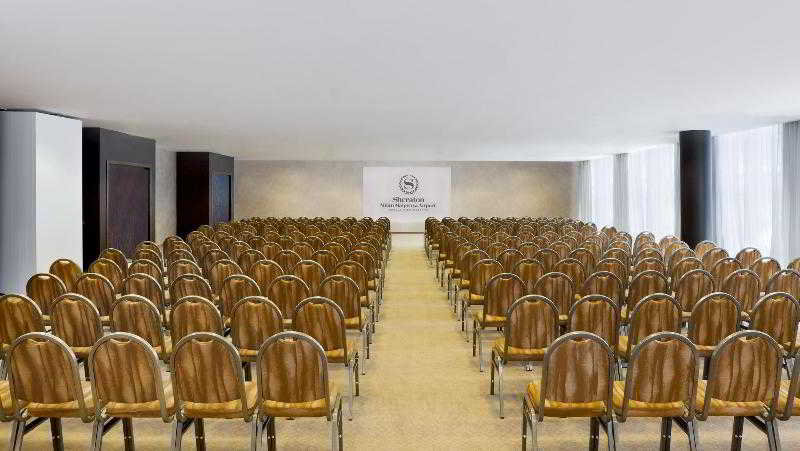 Sheraton Milan Malpensa Airport Hotel, Milan