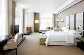 Sheraton Milan Malpensa Airport Hotel, Milan
