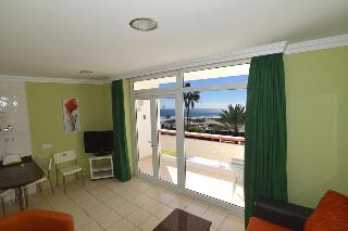 Room Room
