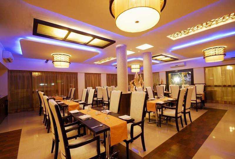 Restaurant
 di Lily Sarovar Portico