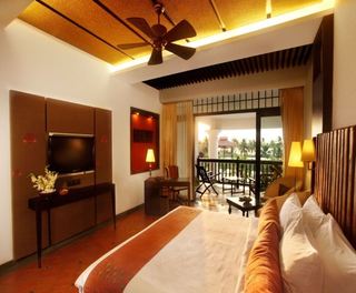 Room thumbnail 6