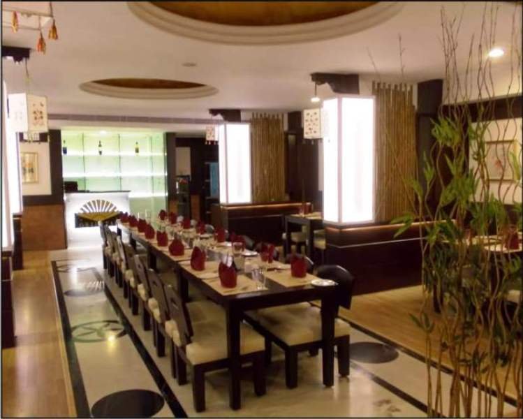 Restaurant
 di Claresta Sarovar Portico Hotel, Hosur