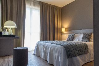 Room
 di De la Ville