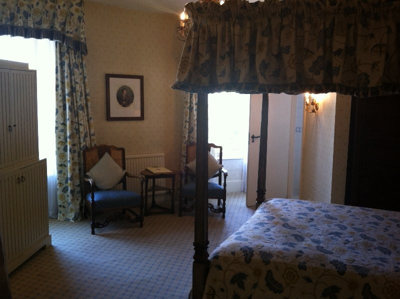 Room
 di The Luttrell Arms Hotel