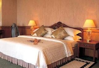 Room
 di Asian International