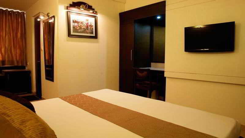 Room
 di Asian International