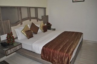 Room
 di Sri Vinayak