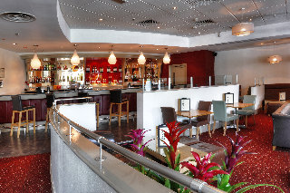 Bar
 di Arora Hotel Heathrow