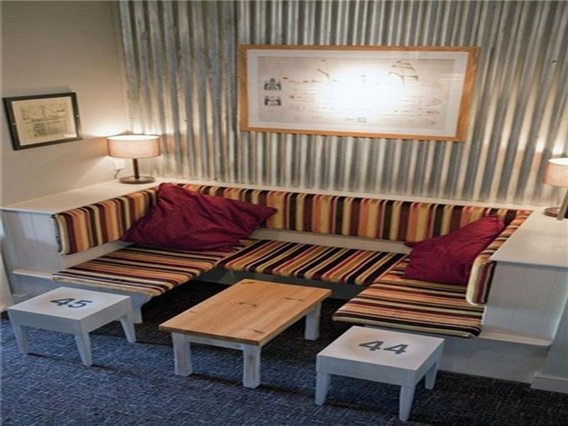 General view
 di Ship and Trades