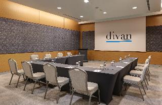 Divan Corlu