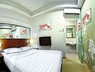 Room thumbnail 1