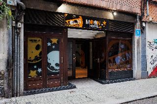 Moon Hostel Bio
