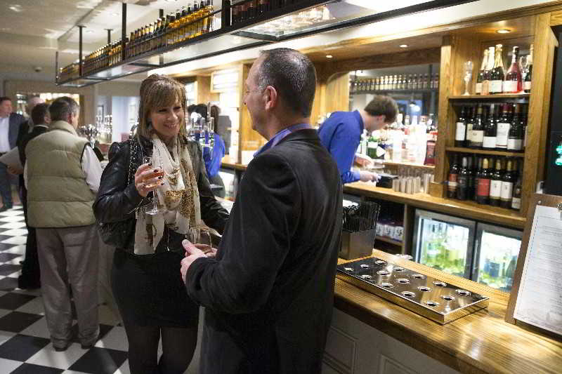 Bar
 di Botany Bay Hotel