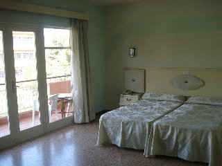 Room
 di Alegria