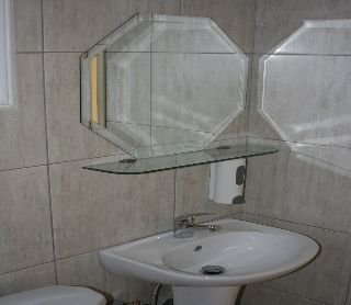 Room
 di Flamingo Beach Executive Suites & Apts