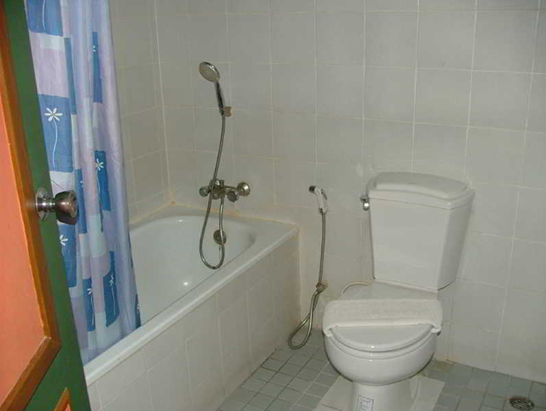 Room thumbnail 22