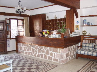 Lobby
 di Olive Press