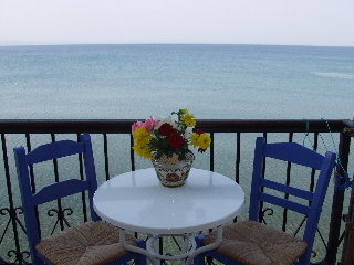 Room
 di Olive Press