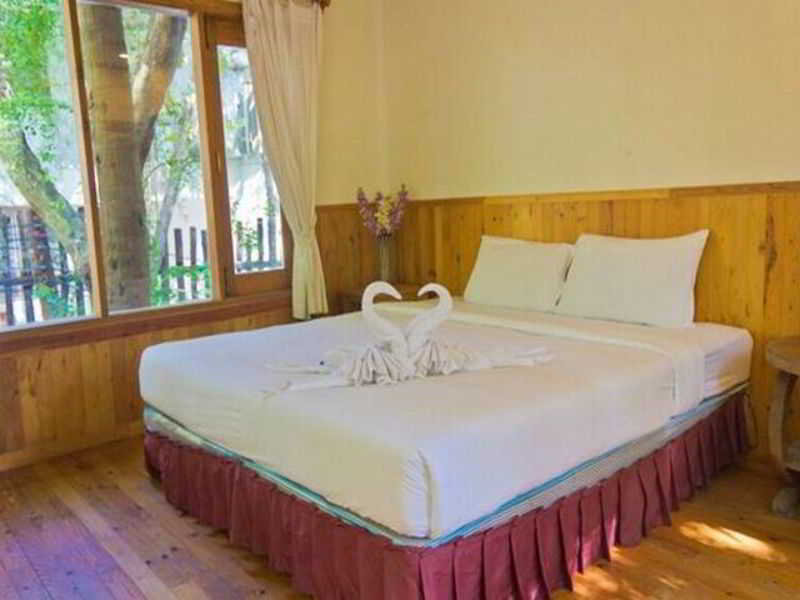 Room thumbnail 14