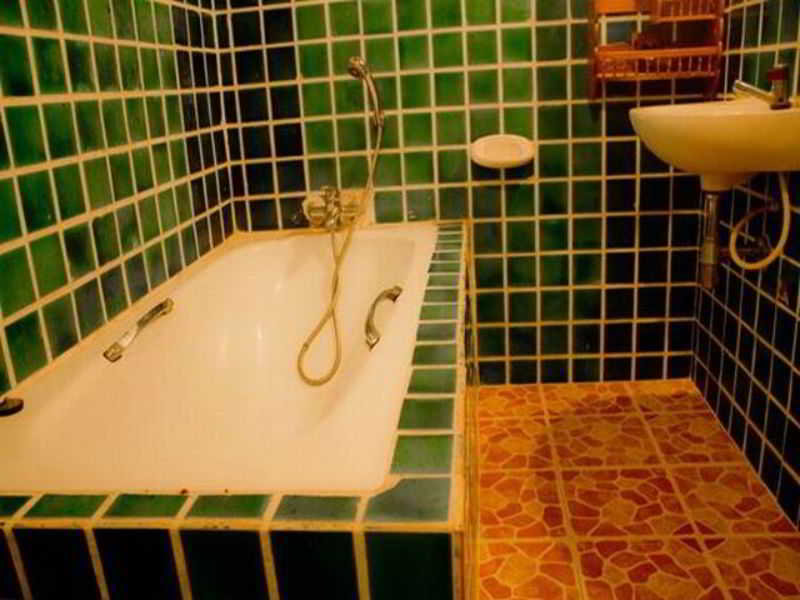 Room thumbnail 15