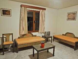 Alexandros M. Studios and Apartments