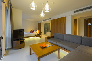 Room thumbnail 77