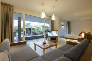 Room thumbnail 82