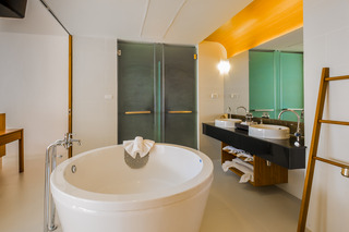 Room thumbnail 84