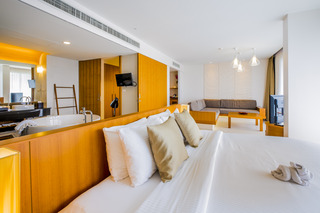Room thumbnail 94