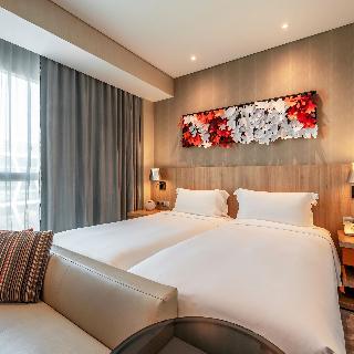 Room Room