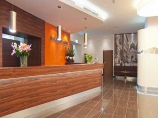 Lobby
 di Nestroy Wien