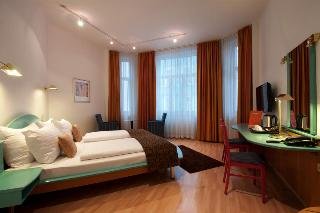 Room
 di Nestroy Wien