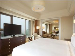 Room thumbnail 10