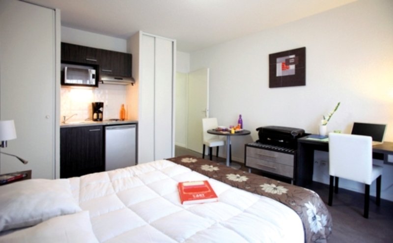 Park and Suites Confort Toulouse Lhers, Toulouse