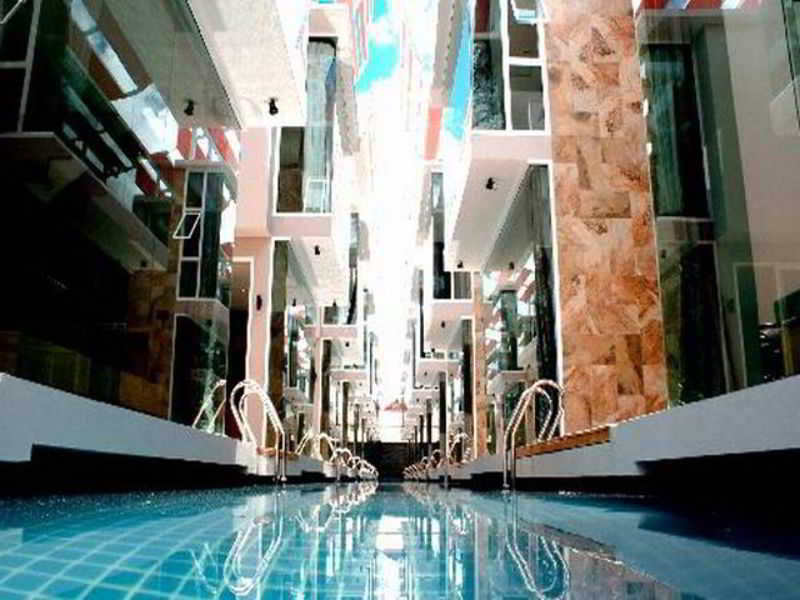 Pool thumbnail 10