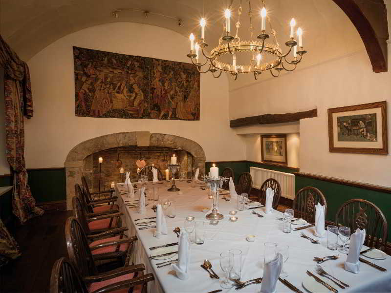 Restaurant
 di Haycock Hotel