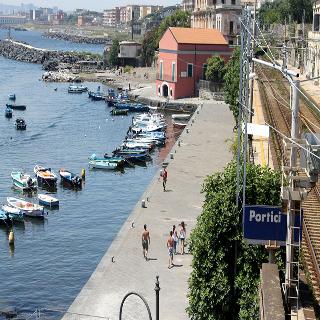 La Dimora dei Borboni, Naples