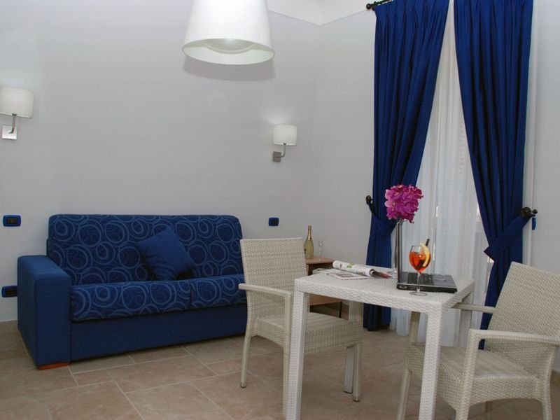 Room
 di Bayard Rooms