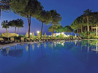 Pool
 di Alva Donna Beach Resort Comfort