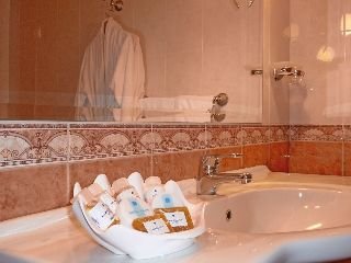 Room
 di Ambassador Hotel