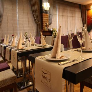 Armis Otel
