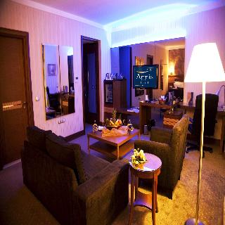 Armis Otel