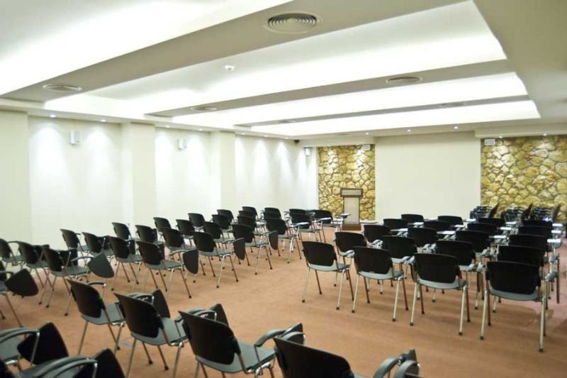 Conferences
 di Pleiadon Gi Mountain Resort and Spa