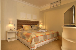 Room
 di Bristol Internacional