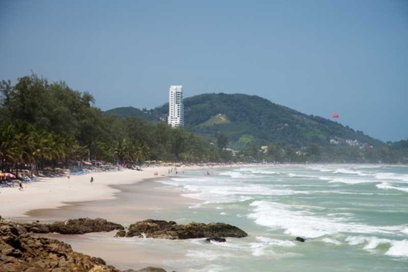 General view thumbnail 9