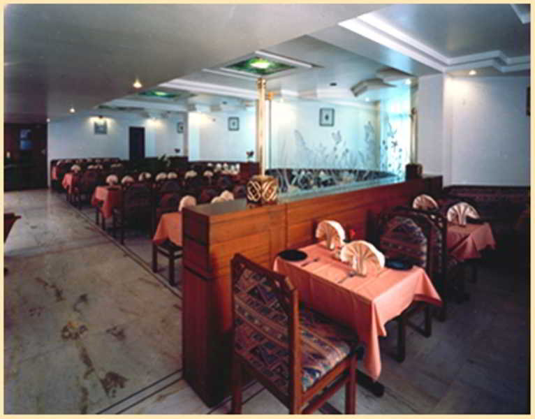 Restaurant
 di Ashish Plaza