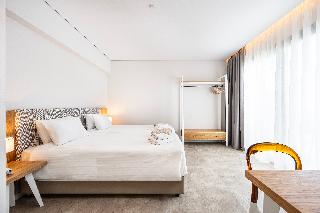 ATHINA PALACE