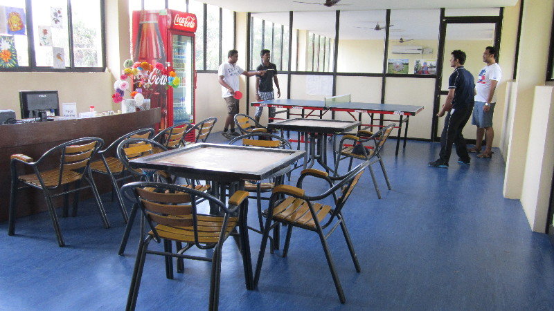 Sports and Entertainment
 di Bonjour Bonheur Ocean Spray